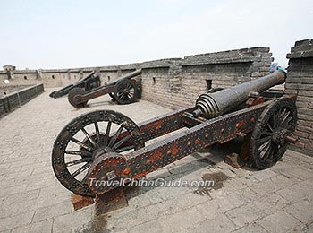 Emplacements on Pingyao City Wall
