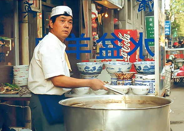 Snack kios di Xian Muslim Quarter
