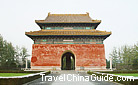 Located at the Sacred Way's starting point of the Changling Tomb, this two-storey building, called the Shengong Shengde Stele Pavilion, houses an erected stone tablet recording the Emperor's merits and virtues. 0021352