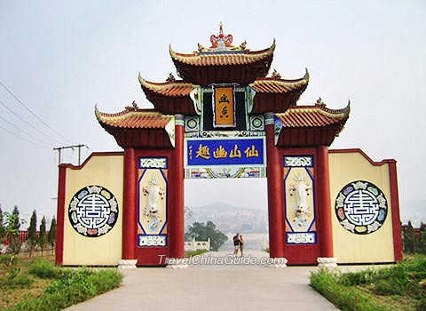 The entrance gate of the Ghost City, Fengdu