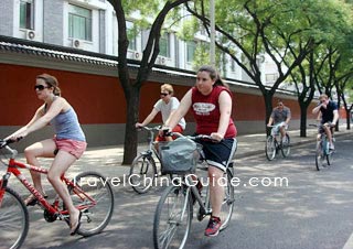 Ride bicycles in China