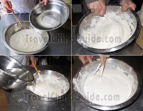 Mix the Flour and Water into Paste 