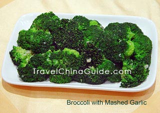 Broccoli with Mashed Garlic