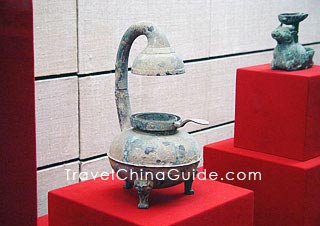 Three-legged Bronze Lamp, Eastern Han Dynasty