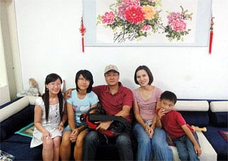 Mr. Soe's Family in a Chinese Family