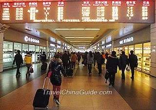 Station Hall, Shanghai Train Station