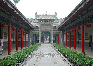 Stone Archway in Sanyuan City God Temple