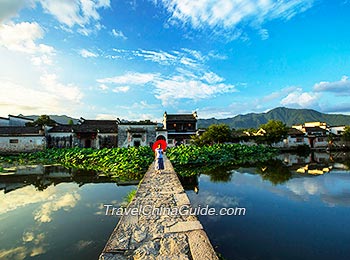 Hongcun - A Village in Painting