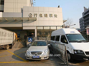Luggage Claim Office at Shanghai Railway Station