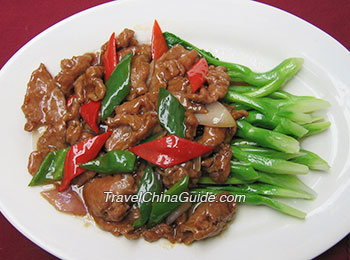 Stir-fried Beef with Chinese Kale