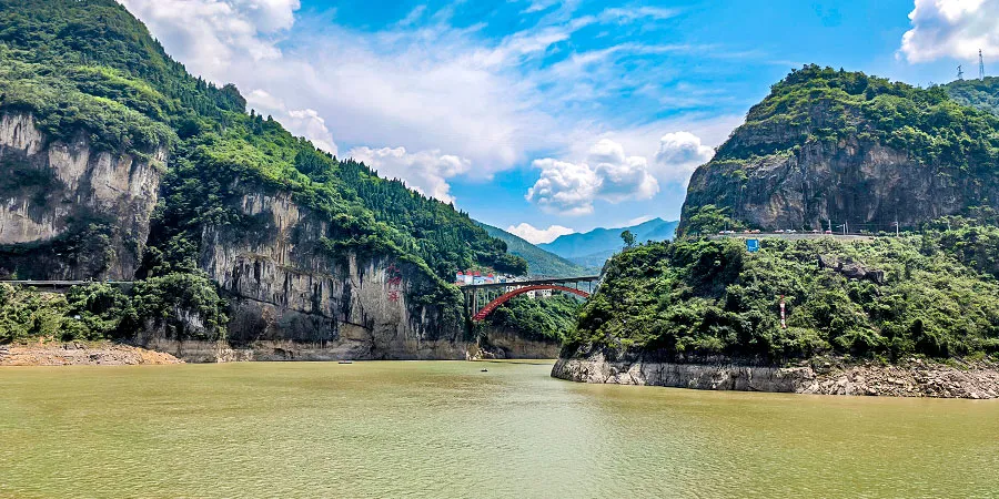 Xiling Gorge in Yichang