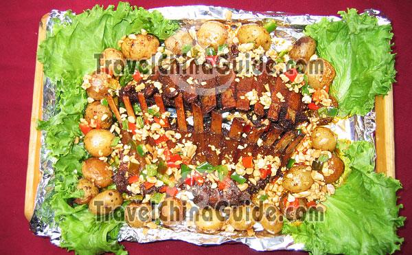 Barbecued Lamb Steak with Potatoes  CNY128.00