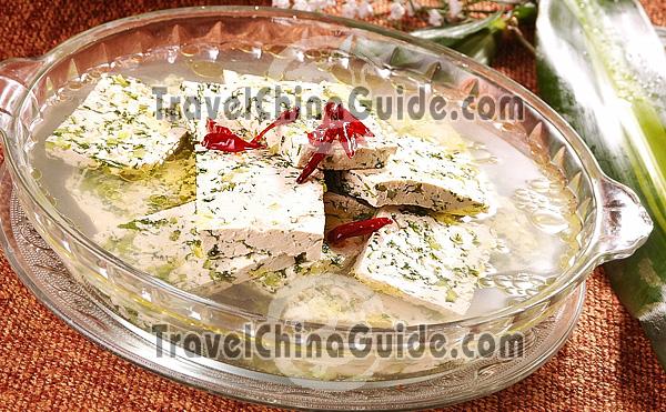 Tofu Puddings with Vegetable Extract  CNY15.00
