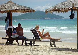 Yalong Bay