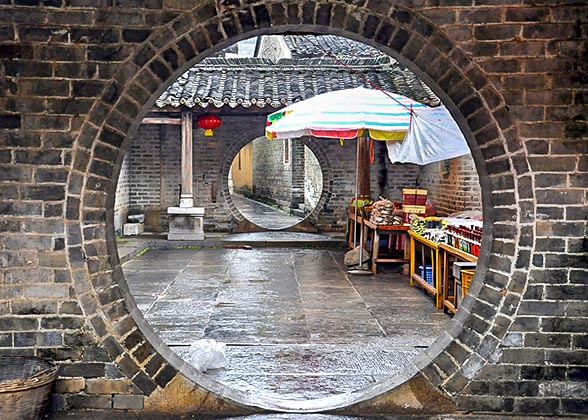 Traditional Residences in Xingping Ancient Town Traditional Residences in Xingping Ancient Town
