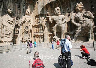 Imposing Buddha statues, Longmen Grottoes