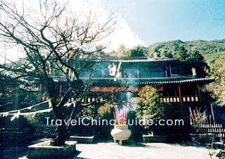 Jade Peak Temple, Yunnan