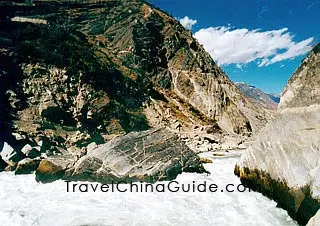 Scenic of Tiger Leaping Gorge