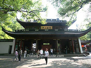 Gate of General Yue Fei''s Tomb