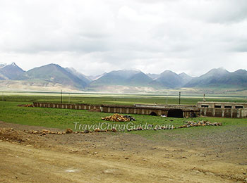 Scenic Tibet Railway