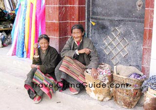 Tibetan people on the old street in Gyangtse