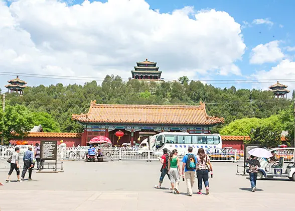 Jingshan Park, Beijing &#8211; The Royal Garden to Overlook Forbidden City