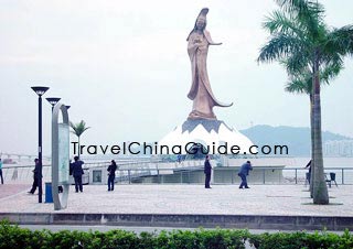 Bronze Kwan-yin Statue