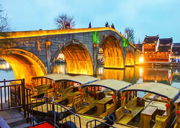 Fangsheng Bridge in Zhujiajiao