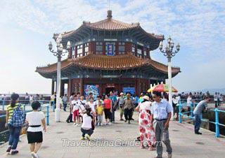 The Pavilion on Zhan Bridge