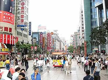 Busy Nanjing Road