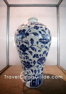 Exhibited porcelain in Jingdezhen