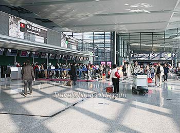 Check-in Counters of Shanghai Hongqiao Airport