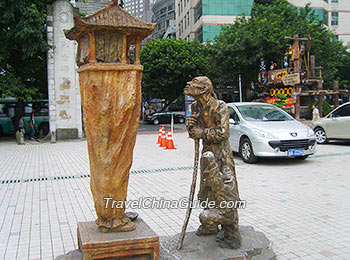 Street Sculpture in Chongqing 