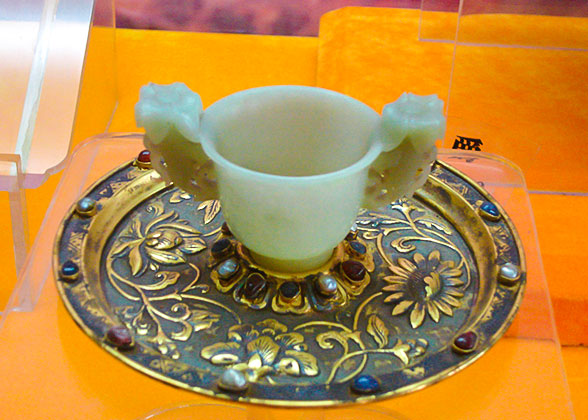 Jade-handle Cup