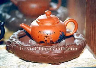 Tea pot