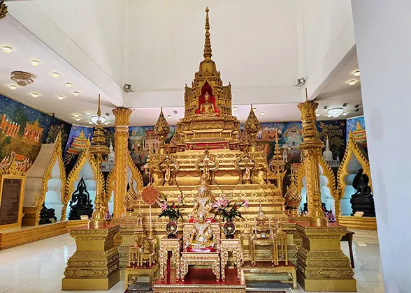 Thai-style Temple, White Horse Temple