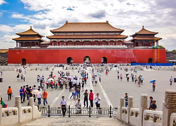 Back Side of Meridian Gate seen from theGate of Supreme Harmony 