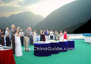 Chinese Dress Code What to Wear Chinese Dress Code What to Wear