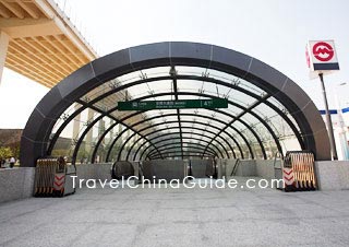 Subway Station of Line 13 in Pudong Site of Expo 