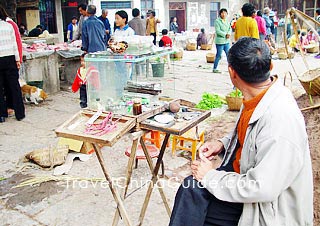 Morning Market, Tuanshan Village 