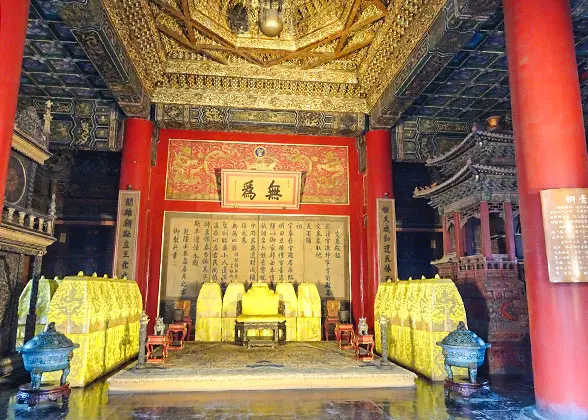 Wooden Structure and Color Painting inside the Hall