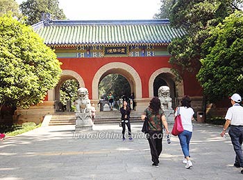 Nanjing Linggu Temple 