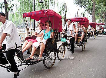 Rickshaw is popular in Beijing Hutong Tour