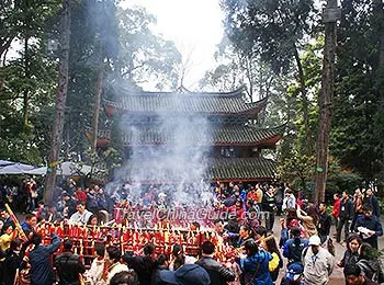 Wannian Temple, Mount Emei