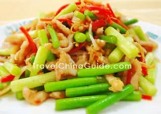 Shredded Pork with Garlic Sprouts