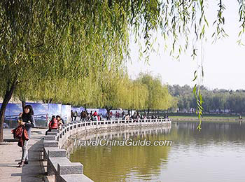 Qujiang Pool Park, Xi'an