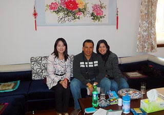 Mr. Christian Calle Madrid & Ms. Sandra Vanessa Salinas Ferreira in a Chinese Family
