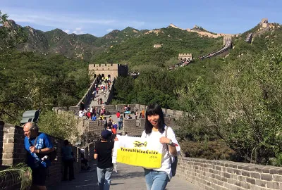 Gloria on the Great Wall, Beijing