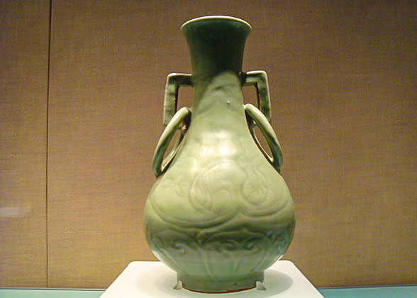 Porcelain Ware in Museum