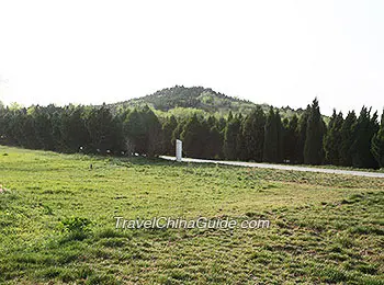 Mausoleum of Emperor Qin Shi Huang